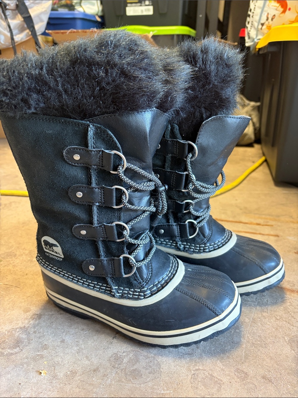 Kids winter boots